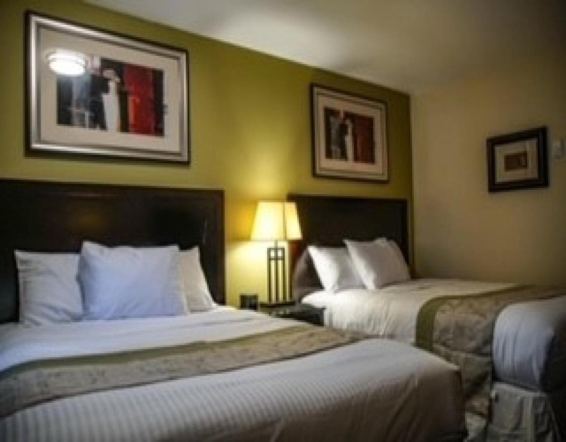 הנטסוויל Skyland Motel Inn & Suites מראה חיצוני תמונה